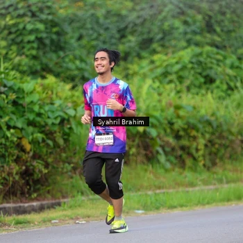 Runner Photo 7612183