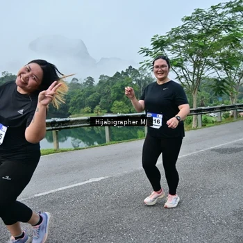Runner Photo 7612199