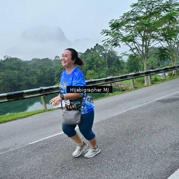 Runner Photo 7612212