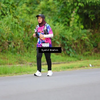 Runner Photo 7612258