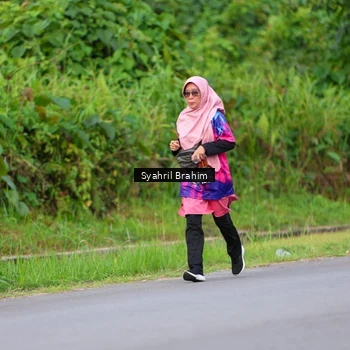 Runner Photo 7612270