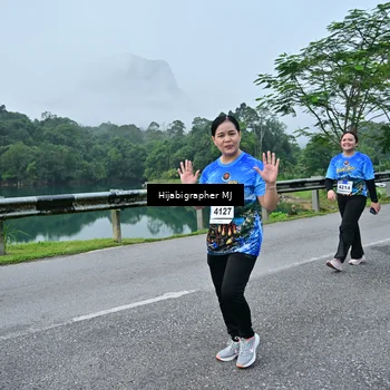 Runner Photo 7612271