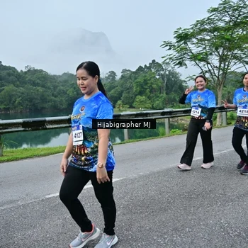 Runner Photo 7612286