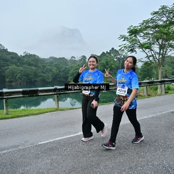 Runner Photo 7612293