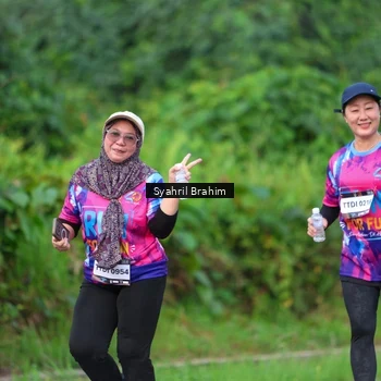 Runner Photo 7612347