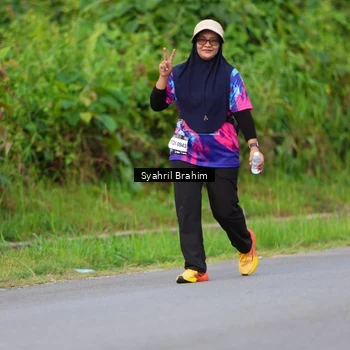 Runner Photo 7612386