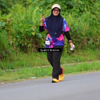 Runner Photo 7612394