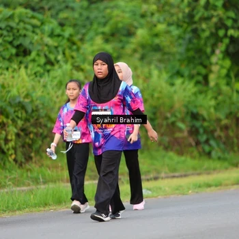 Runner Photo 7612404
