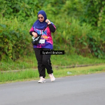 Runner Photo 7612409