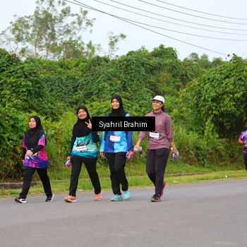Runner Photo 7612419