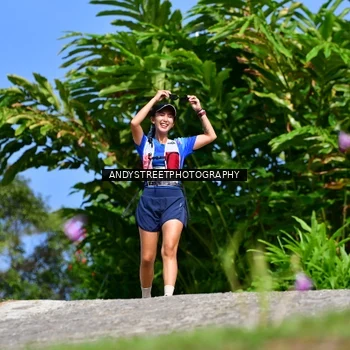 Runner Photo 7612420