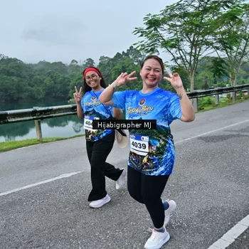 Runner Photo 7612421