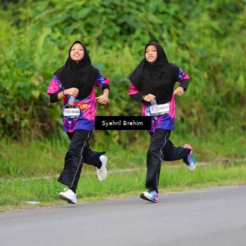Runner Photo 7612438
