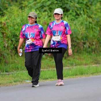Runner Photo 7612442