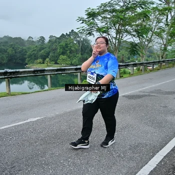 Runner Photo 7612452