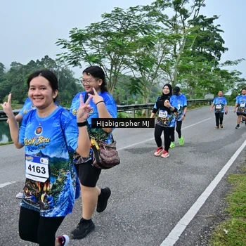 Runner Photo 7612481