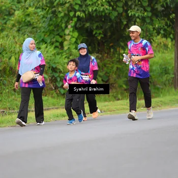 Runner Photo 7612484