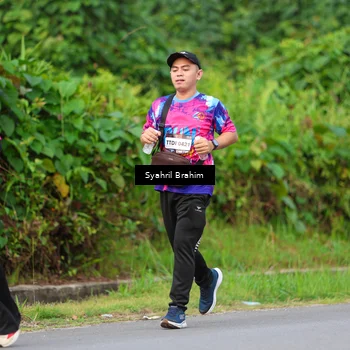 Runner Photo 7612486