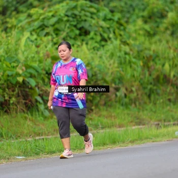 Runner Photo 7612490