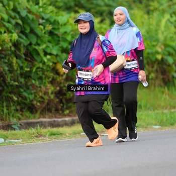 Runner Photo 7612491