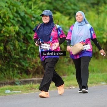 Runner Photo 7612495