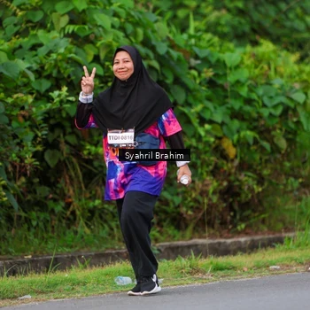 Runner Photo 7612513