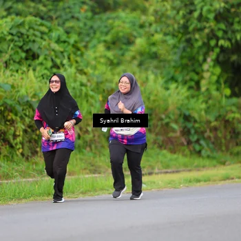 Runner Photo 7612517