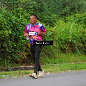 Runner Photo 7612525