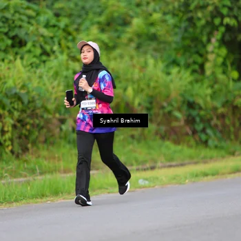 Runner Photo 7612526
