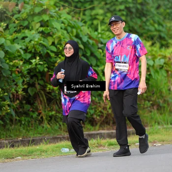 Runner Photo 7612532