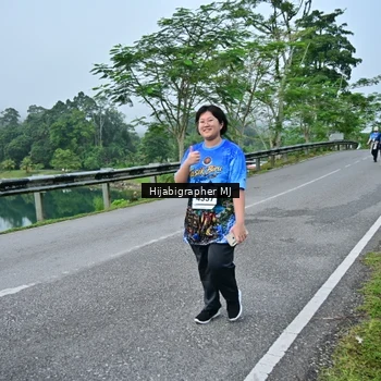 Runner Photo 7612540