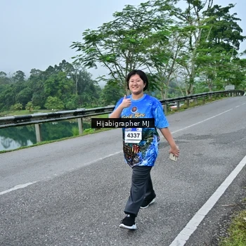 Runner Photo 7612546