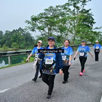 Runner Photo 7612551
