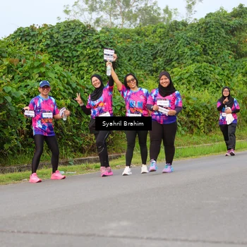 Runner Photo 7612557
