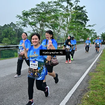 Runner Photo 7612564