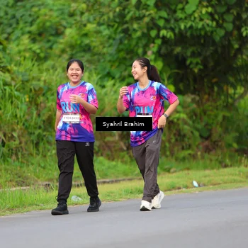 Runner Photo 7612588