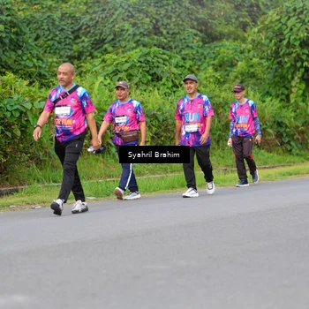 Runner Photo 7612597