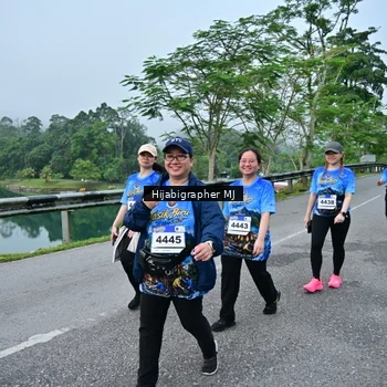 Runner Photo 7612615