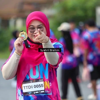 Runner Photo 7612622