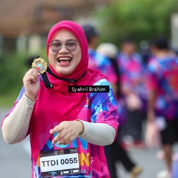 Runner Photo 7612626