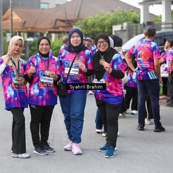 Runner Photo 7612644