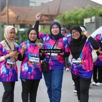 Runner Photo 7612647