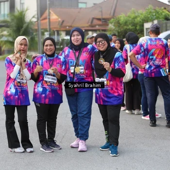 Runner Photo 7612649