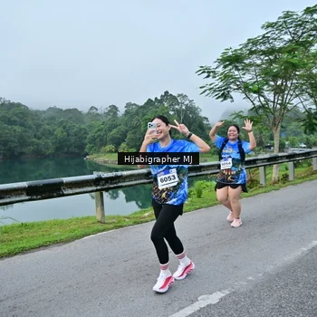 Runner Photo 7612650