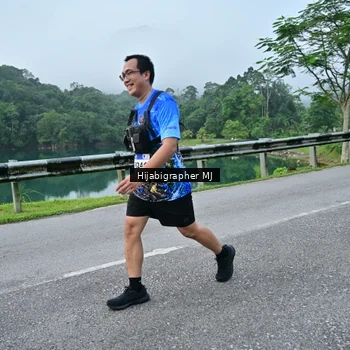 Runner Photo 7612651