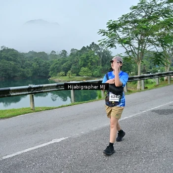 Runner Photo 7612666