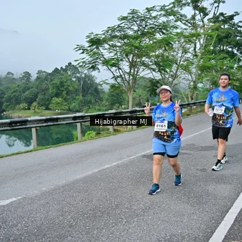 Runner Photo 7612669