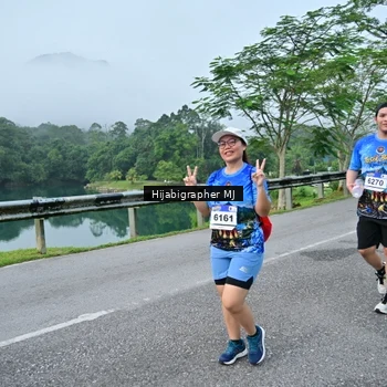 Runner Photo 7612674
