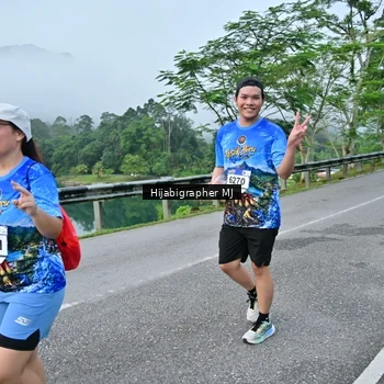 Runner Photo 7612675