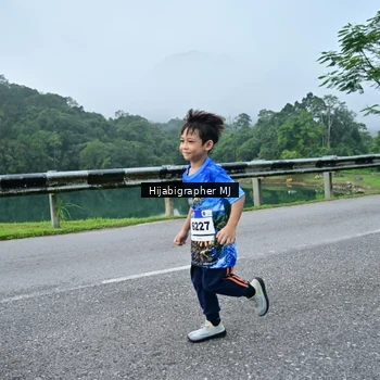 Runner Photo 7612682